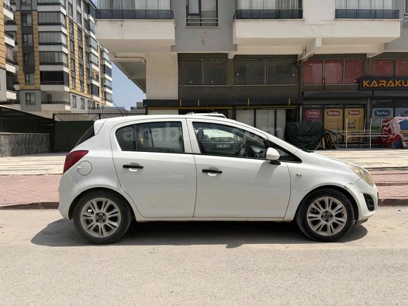 Sahibinden Opel Corsa 1.3 CDTI Enjoy 2011 Model 