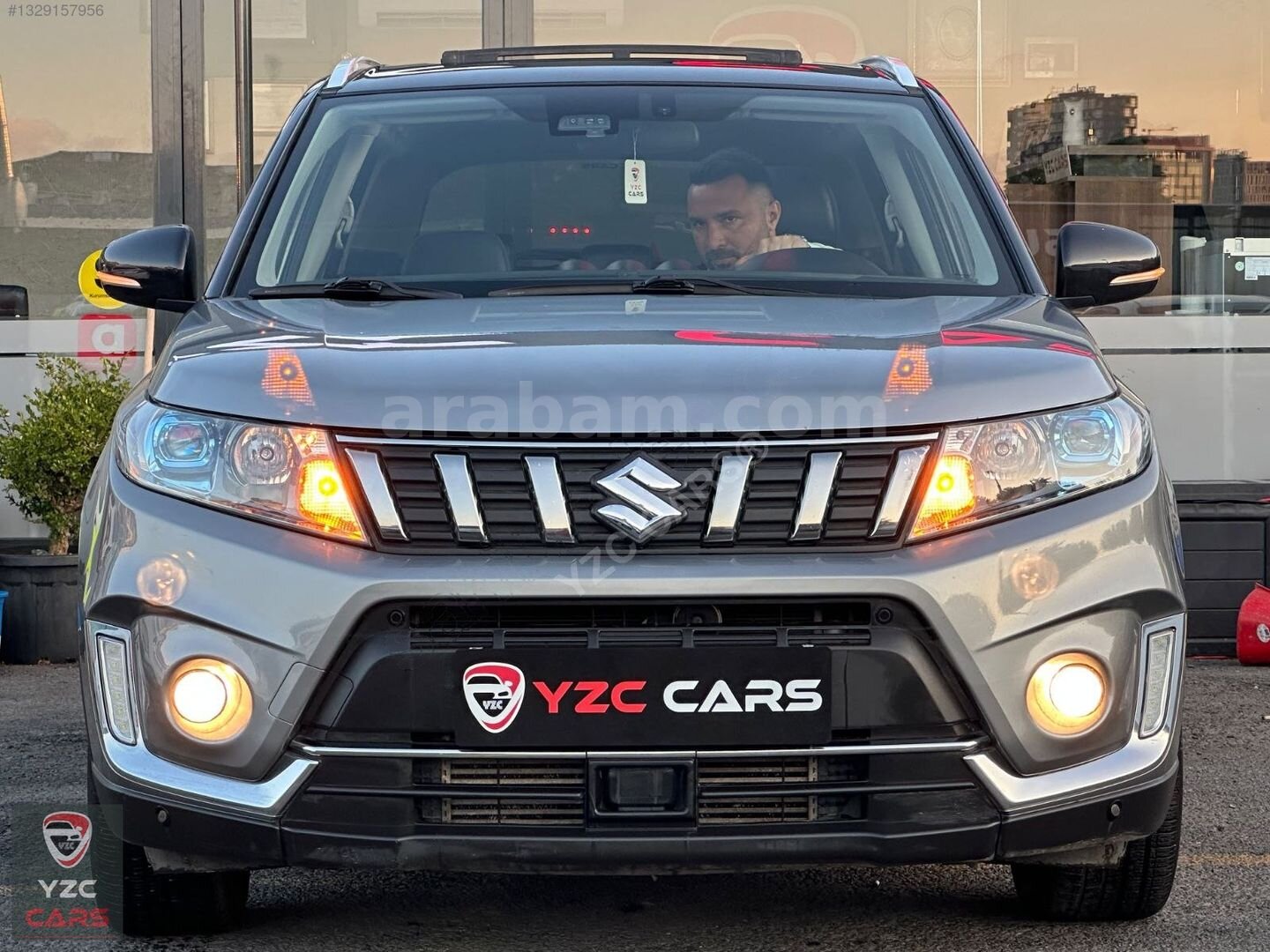 Galeriden Suzuki Vitara 1.4 Boosterjet GLX 2019 Model İstanbul 90.000 km Gri 3