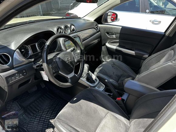 2018 MODEL OLUP 83 BİN KM FULL SERVİS BAKIMLI AİLE ARACI