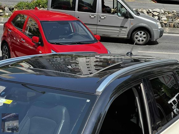 2018 MODEL OLUP 83 BİN KM FULL SERVİS BAKIMLI AİLE ARACI