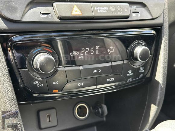2018 MODEL OLUP 83 BİN KM FULL SERVİS BAKIMLI AİLE ARACI