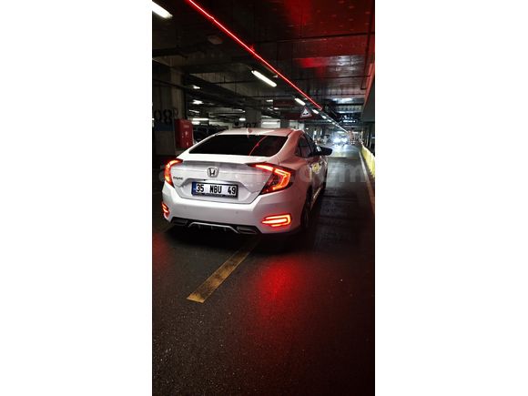 Sahibinden Honda Civic 1.6i VTEC Eco Executive 2017 Model
