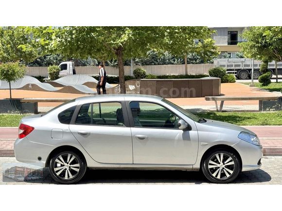 2010 MODEL RENAULT SYMBOL ÇİFT AİRBAG ABS EN DOLUSU YAKIT CİMRİS