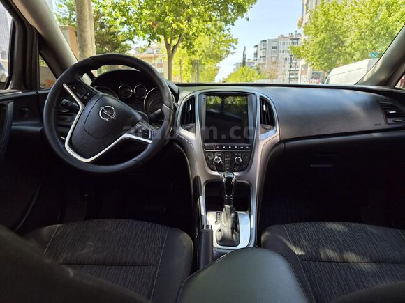 Sahibinden Opel Astra 1.4 T Edition Plus 2020 Model