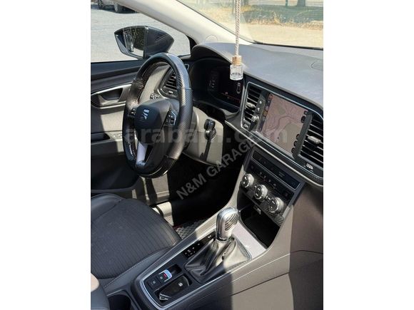 2017 LEON XCELLENCE DEĞİŞENSİZ - CAM TAVAN -KEYLESS -SEAT SOUND