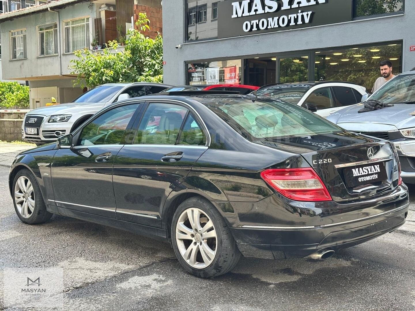 Galeriden Mercedes - Benz C 220 CDI Avantgarde 2009 Model İstanbul 295.000 km Siyah 4