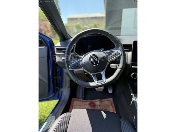 2024 CLİO 1.6 E Tech Techno Espirit Alpine 10.000 KM de