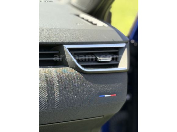2024 CLİO 1.6 E Tech Techno Espirit Alpine 10.000 KM de