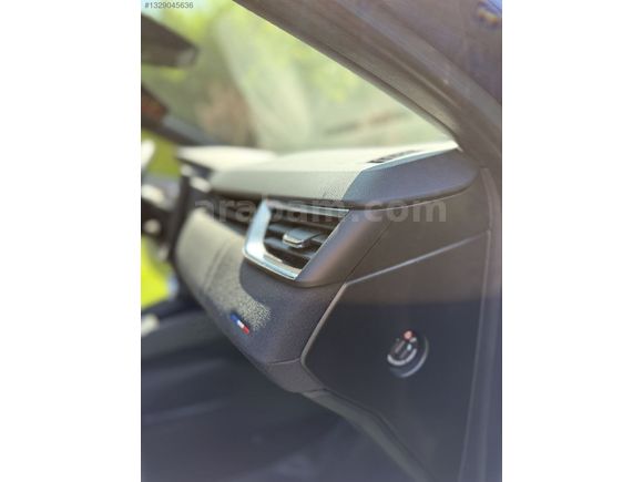2024 CLİO 1.6 E Tech Techno Espirit Alpine 10.000 KM de