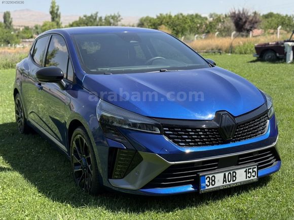 2024 CLİO 1.6 E Tech Techno Espirit Alpine 10.000 KM de