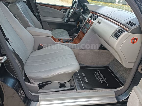 MERCEDES E200 CLASSİC 1998 MODEL 142000 KM OTOMATİK VİTES