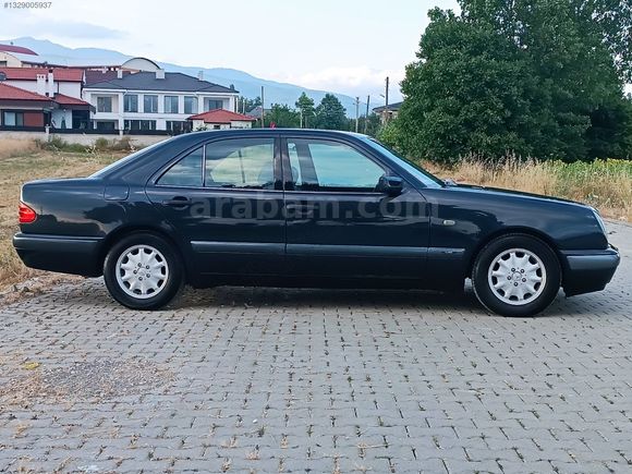 MERCEDES E200 CLASSİC 1998 MODEL 142000 KM OTOMATİK VİTES