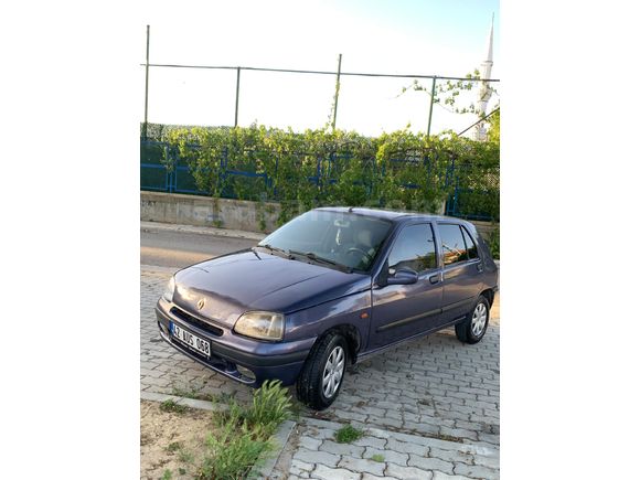Sahibinden Renault Clio 1.4 RT 1996 Model