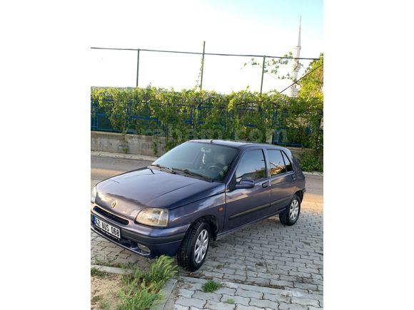 Sahibinden Renault Clio 1.4 RT 1996 Model