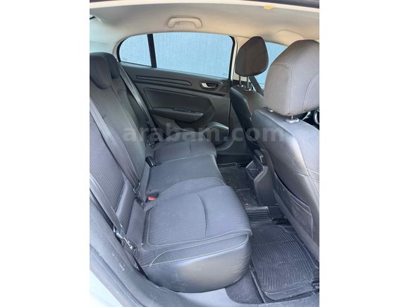 Sahibinden Renault Megane 1.5 Blue DCI Touch 2020 Model 