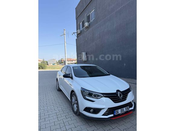 Sahibinden Renault Megane 1.5 Blue DCI Touch 2020 Model 