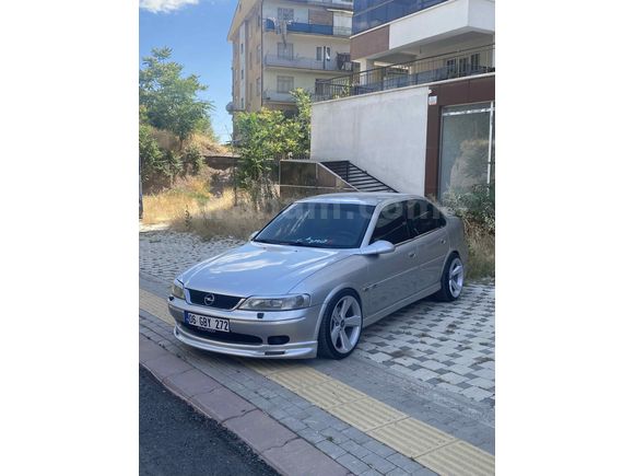 Sahibinden Opel Vectra 2.0 CDX 2001 Model degisensiz 