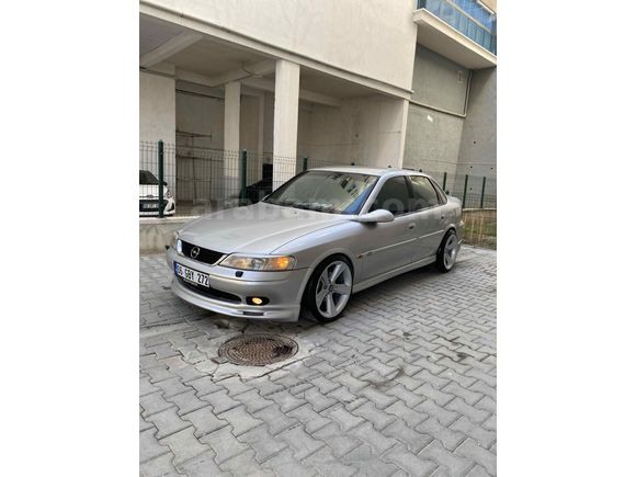 Sahibinden Opel Vectra 2.0 CDX 2001 Model degisensiz 