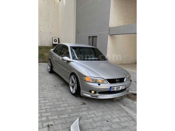 Sahibinden Opel Vectra 2.0 CDX 2001 Model degisensiz 