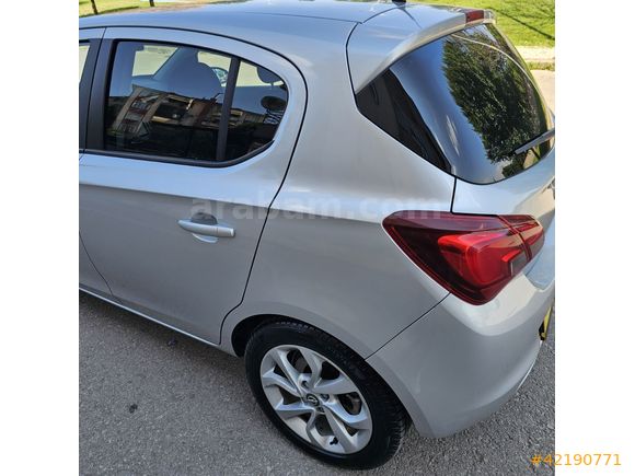 HATASIZ - BOYASIZ - DEĞİŞENSİZ FULL YETKİLİ SERVİS BAKIMLI CORSA
