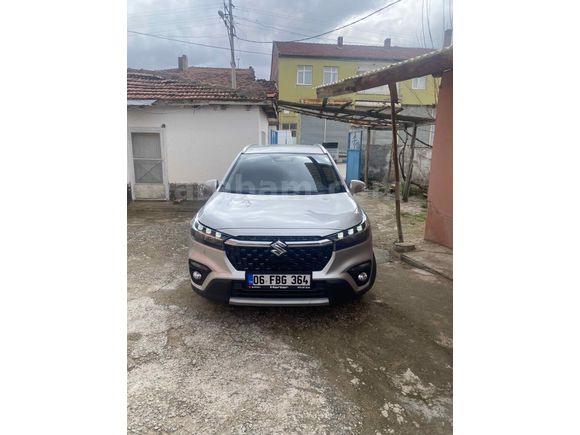 Sahibinden Suzuki S-Cross 1.4 Hybrit GL Elegance 2024 Model 