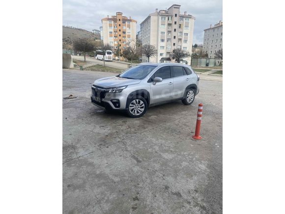 Sahibinden Suzuki S-Cross 1.4 Hybrit GL Elegance 2024 Model 