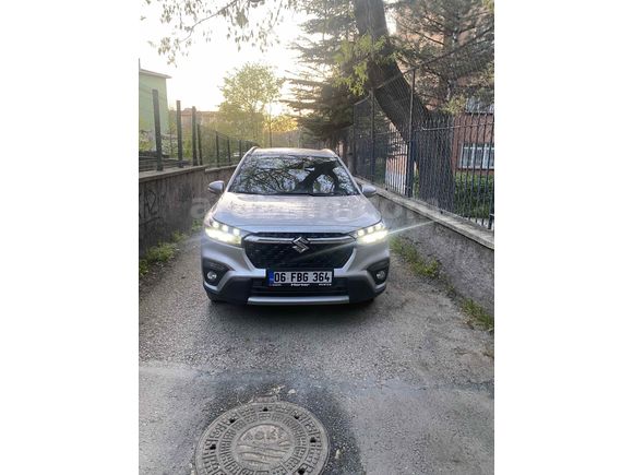 Sahibinden Suzuki S-Cross 1.4 Hybrit GL Elegance 2024 Model 
