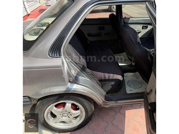 ERZİN AUTO'DAN 1990 MODEL TOYOTA COROLLA BAKIMLI