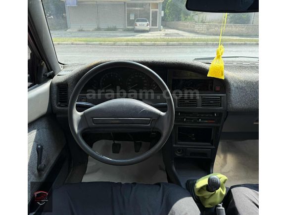 ERZİN AUTO'DAN 1990 MODEL TOYOTA COROLLA BAKIMLI