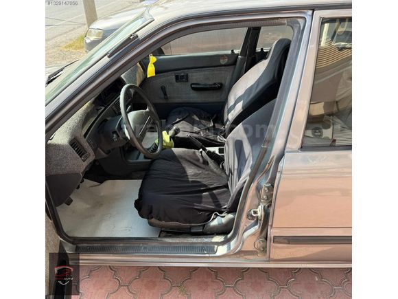 ERZİN AUTO'DAN 1990 MODEL TOYOTA COROLLA BAKIMLI