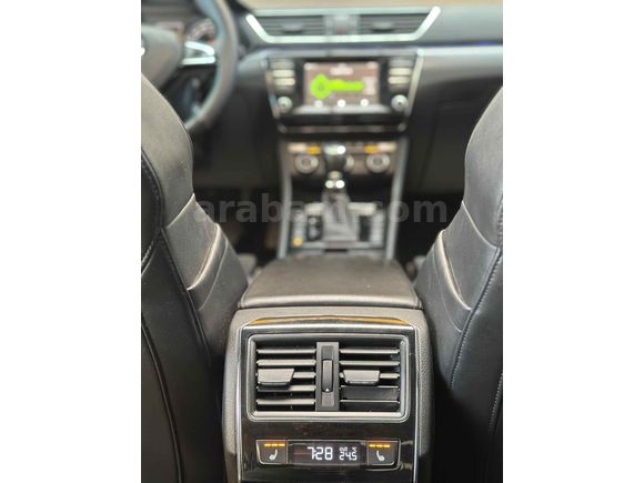 SKODA SÜPER B PRESTİJ CAM TAVAN