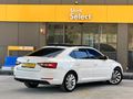 SKODA SÜPER B PRESTİJ CAM TAVAN