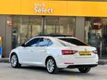 SKODA SÜPER B PRESTİJ CAM TAVAN