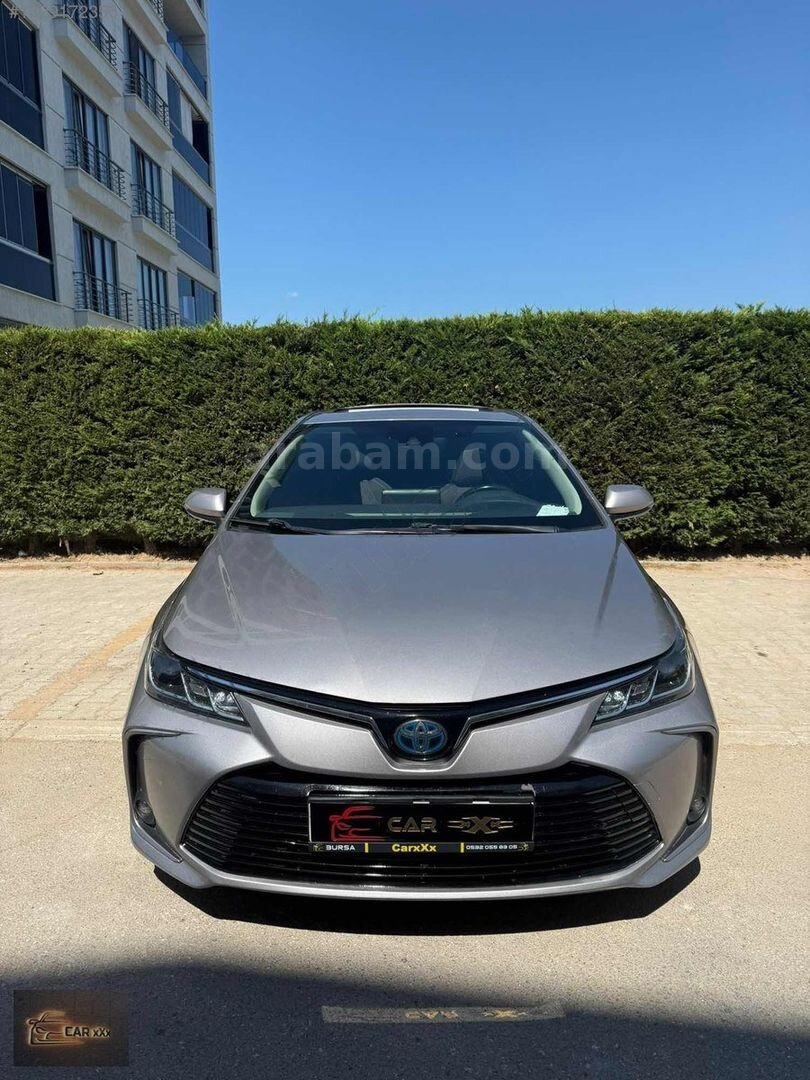 Galeriden Toyota Corolla 1.8 Hybrid Flame X-Pack 2020 Model Bursa 155.000 km Gri 1