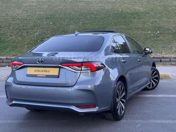 *KÖKLÜOGLU* 2022 MDL TOYATA COROLLA 1.8 hybrid FLame X-Pack