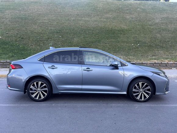 *KÖKLÜOGLU* 2022 MDL TOYATA COROLLA 1.8 hybrid FLame X-Pack