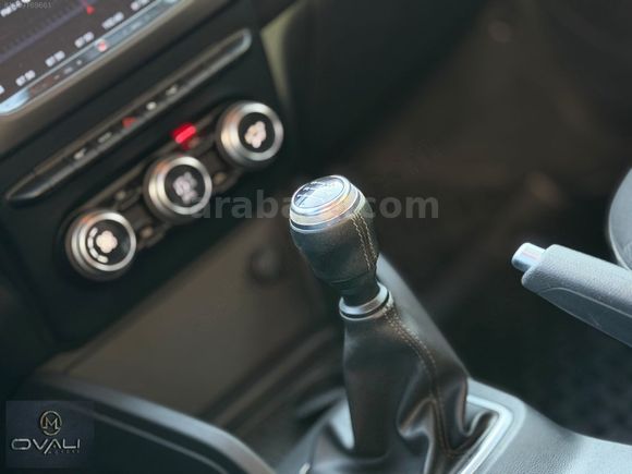 OVALI MOTORS// 2020 MODEL BOYASIZ 112 BİN KM LPG Lİ DUSTER