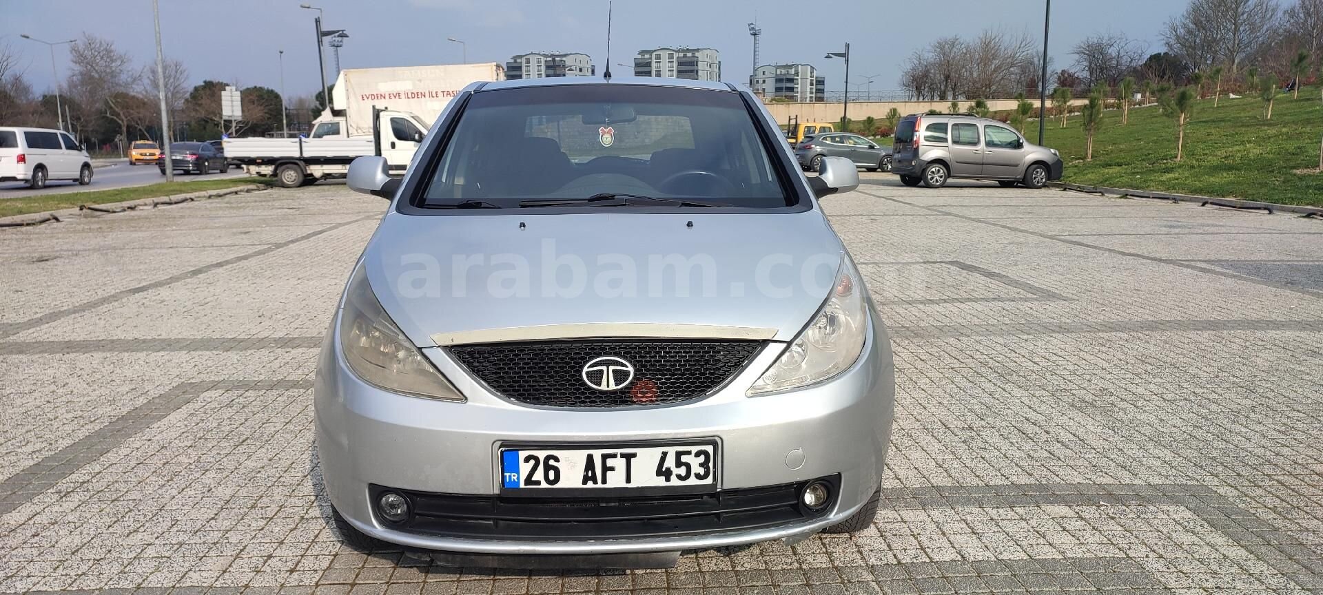 Sahibinden Tata Vista 1.3 TDI Quadrojet Aura 2011 Model Bursa 267.000 km Gri 1