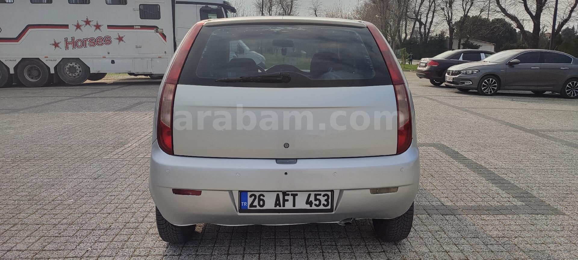 Sahibinden Tata Vista 1.3 TDI Quadrojet Aura 2011 Model Bursa 267.000 km Gri 5