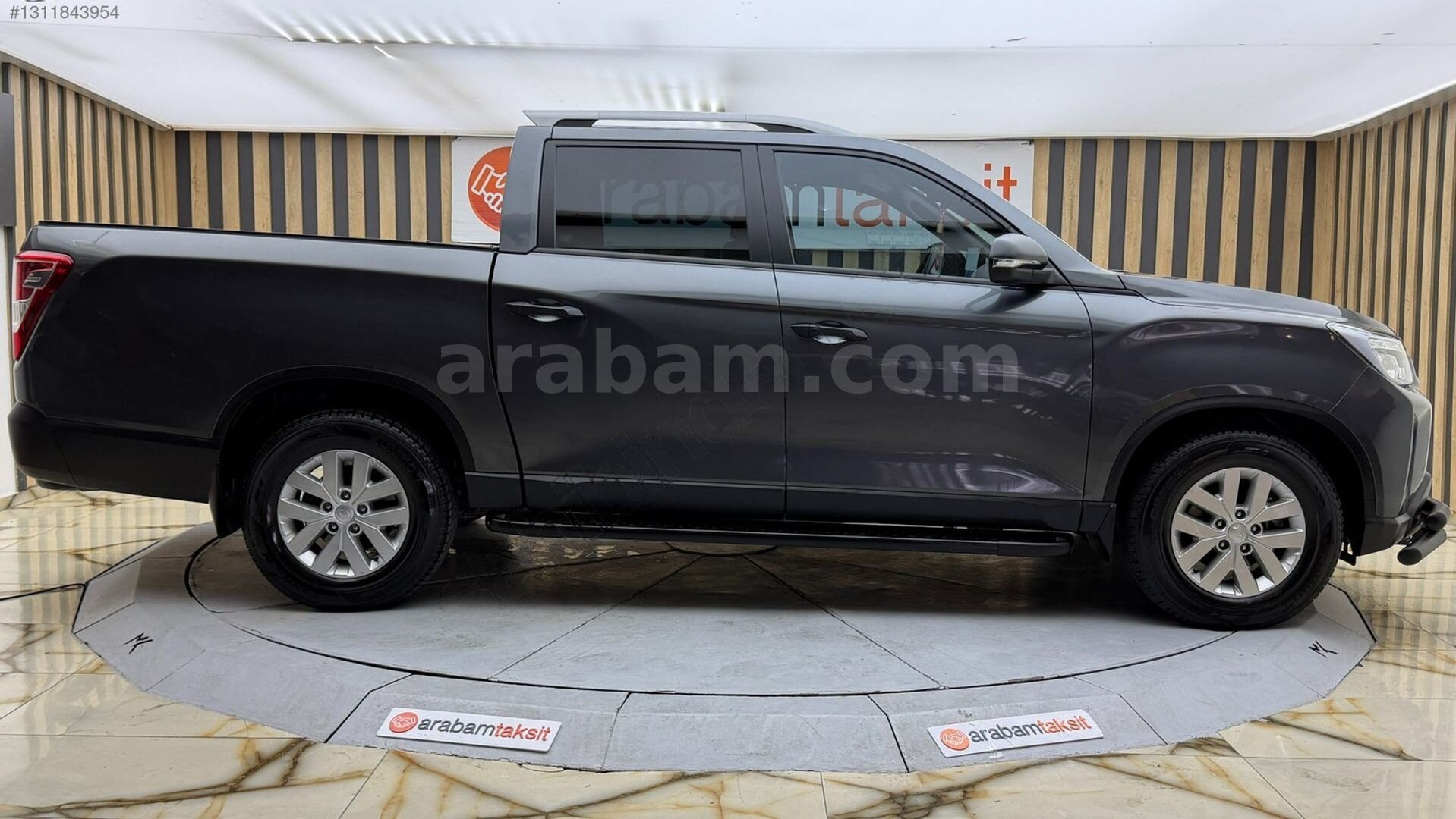 Galeriden KGM SsangYong Musso Grand 2.2 D Platinum 2024 Model İstanbul 22.000 km Gri 4