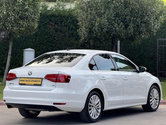 HATASIZ BOYASIZ 2015 JETTA 1.6TDİ HİGHLİNE SERVİS BAKIMLI