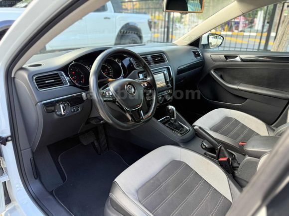 HATASIZ BOYASIZ 2015 JETTA 1.6TDİ HİGHLİNE SERVİS BAKIMLI