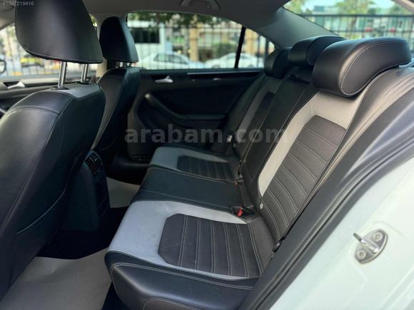 HATASIZ BOYASIZ 2015 JETTA 1.6TDİ HİGHLİNE SERVİS BAKIMLI