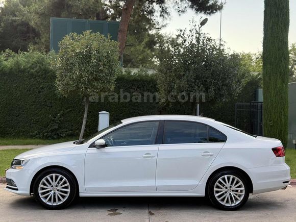 HATASIZ BOYASIZ 2015 JETTA 1.6TDİ HİGHLİNE SERVİS BAKIMLI