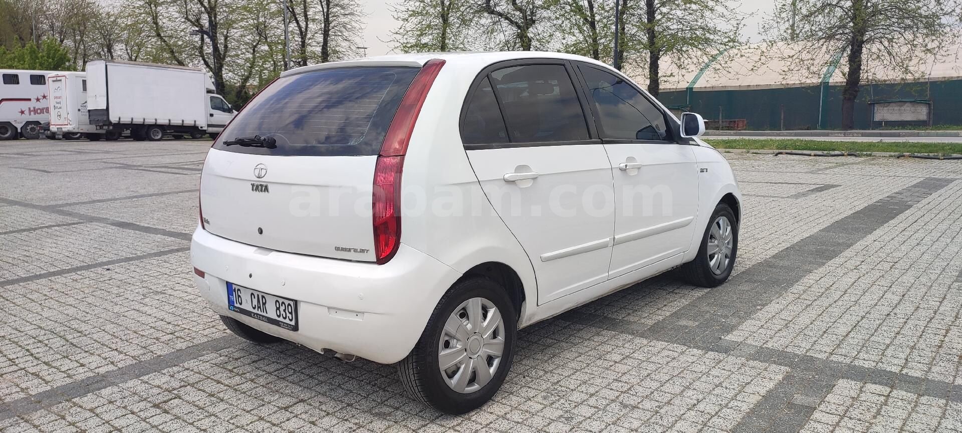 Sahibinden Tata Vista 1.3 TDI Quadrojet Aura 2011 Model Bursa 235.000 km Beyaz 4