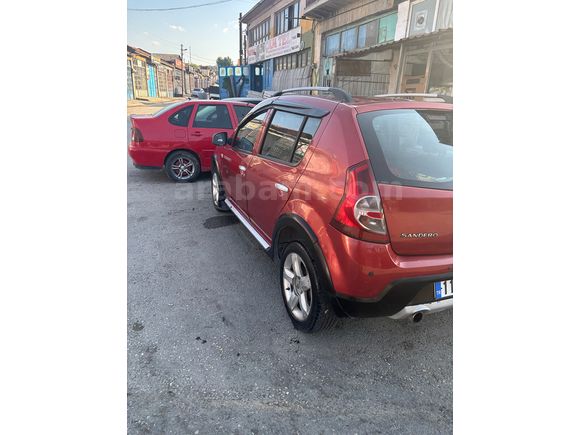 Sahibinden Sorunsuz Dacia Sandero 1.5 dCi Stepway 2012 Model 