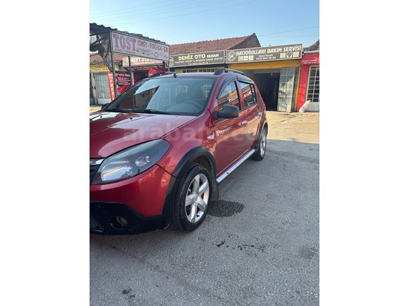 Sahibinden Sorunsuz Dacia Sandero 1.5 dCi Stepway 2012 Model 