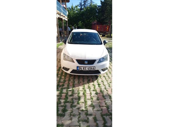 Sahibinden hatasız  Seat Ibiza 1.4 Reference 2014 Model  179.000 km Beyaz