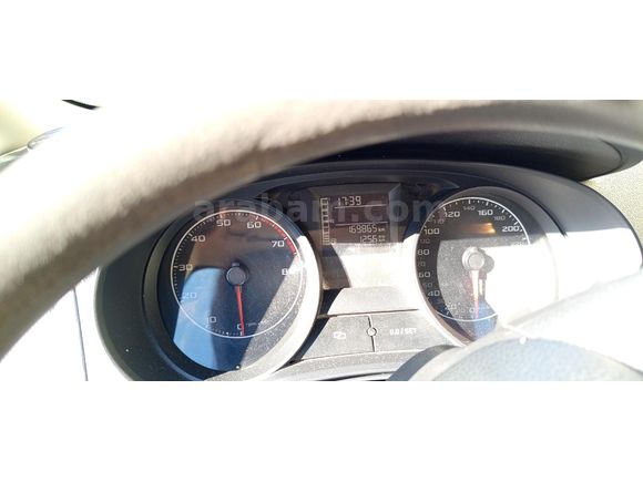 Sahibinden hatasız  Seat Ibiza 1.4 Reference 2014 Model  179.000 km Beyaz
