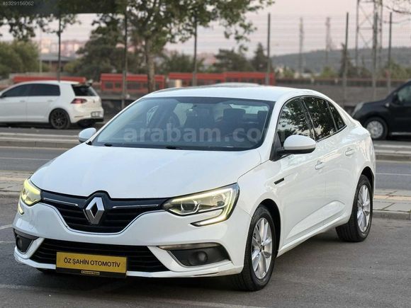 2019 TOUCH OTOMOTİK DİZEL EDC 252KM MEGANE 4